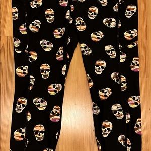 Torrid size 2 skull print leggings, worn once